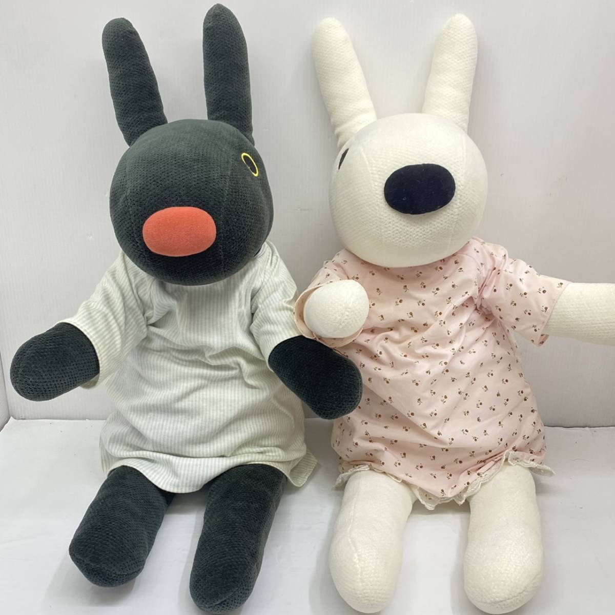 送料無料h35759 リサとガスパール ぬいぐるみ 抱き枕