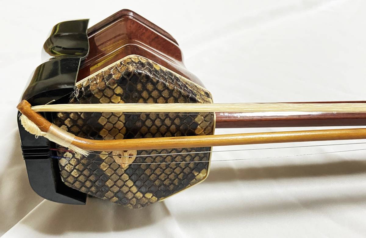 二胡　中国民族楽器_2