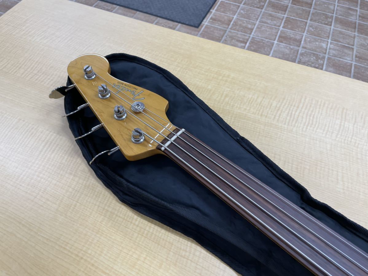 Fender Japan PB62-FL ライン無しフレットレスベース 【公式通販】