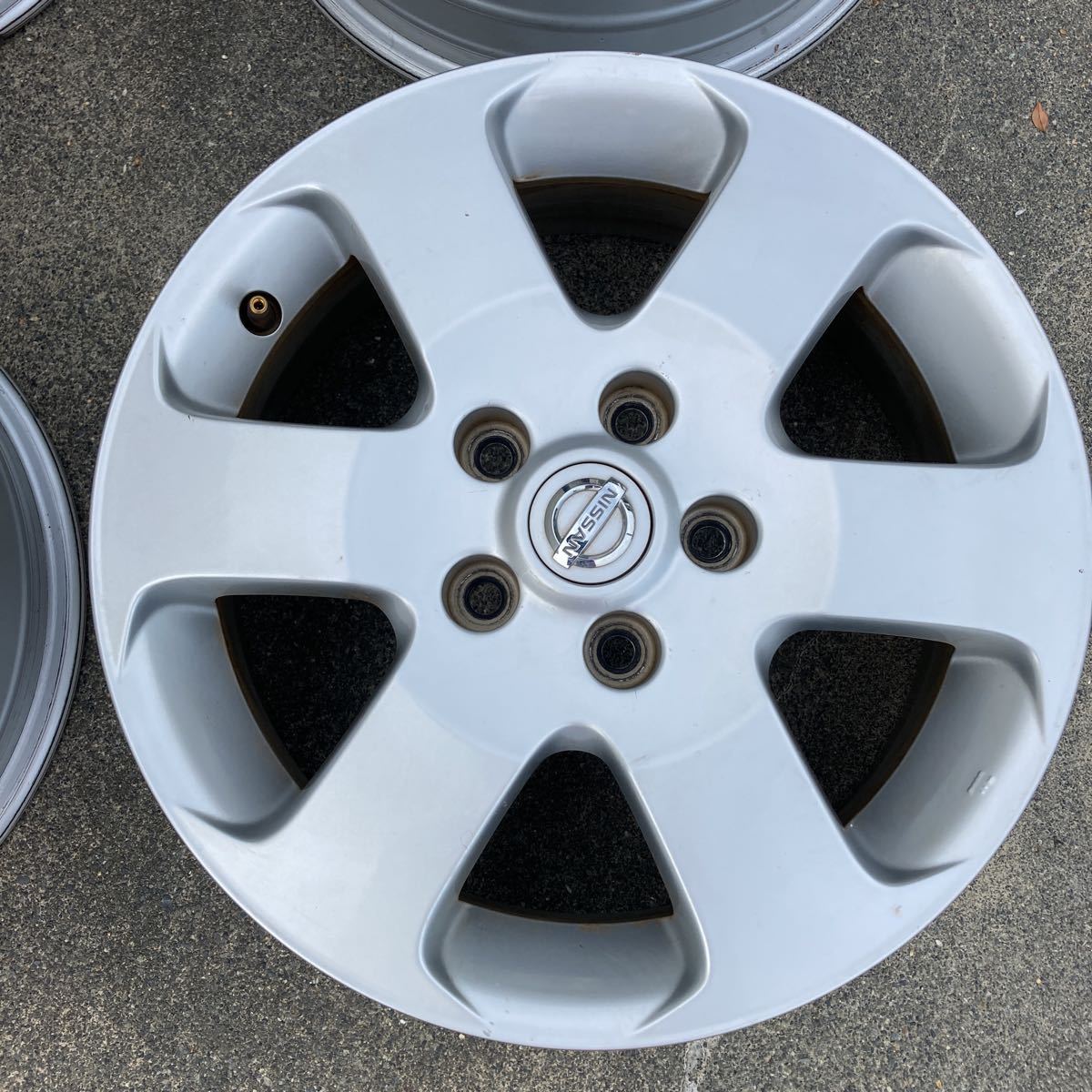 ニッサン セレナ純正☆C25 16インチ スタッドレスに ラフェスタ 【公式