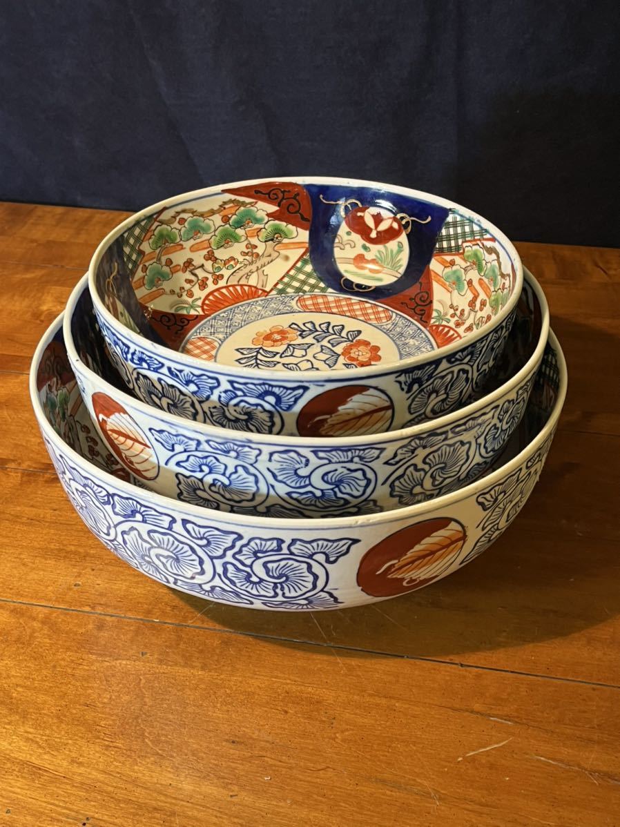 古美術 時代 丸皿 獅子図 色絵 金彩 骨董 飾皿 大皿 飾り皿 814 色絵 三つ組骨董品 大鉢 大皿 色絵 明治 飾り皿 古伊万里 色絵 三