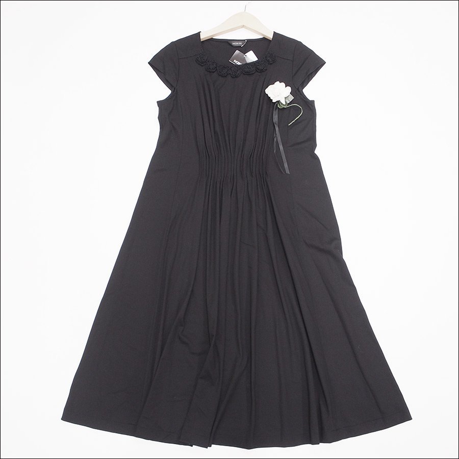 【未着用】インゲボルグ 黒 花モチーフ使い カットソー ワンピース/フリーサイズ/定価28080円/2019夏コレ/G3-244