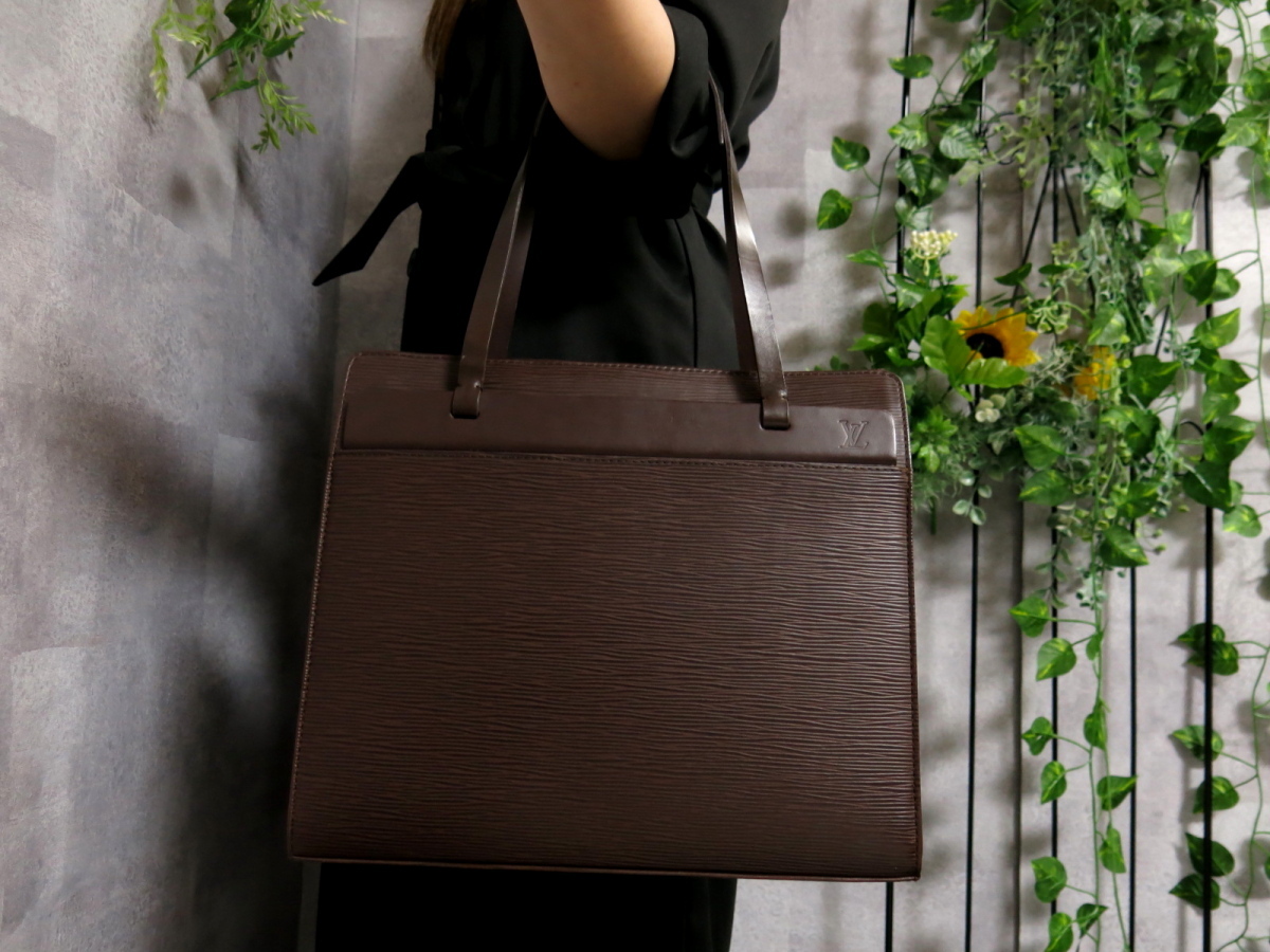 LOUIS louis vuitton クロワゼットgm エピ ハンドバッグ(M5249A 
