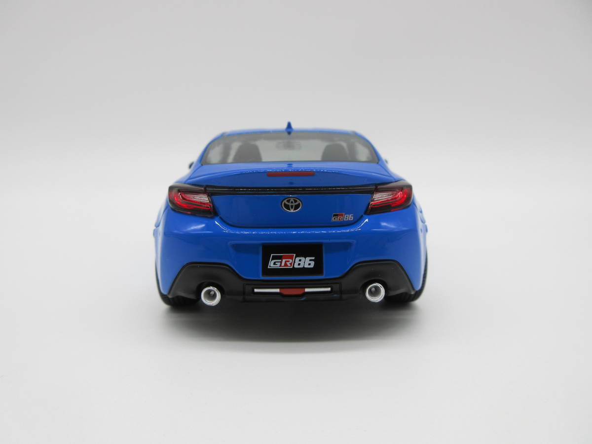 トヨタ GR86 カラーサンプル 1⁄30 ミニカー 非売品 赤 スパークレッド