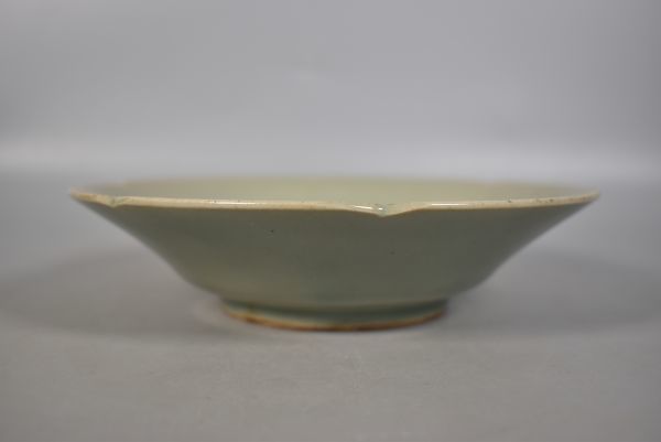 w龍泉窯 砧青 輪花青磁皿 天龍寺 七官青磁 唐物