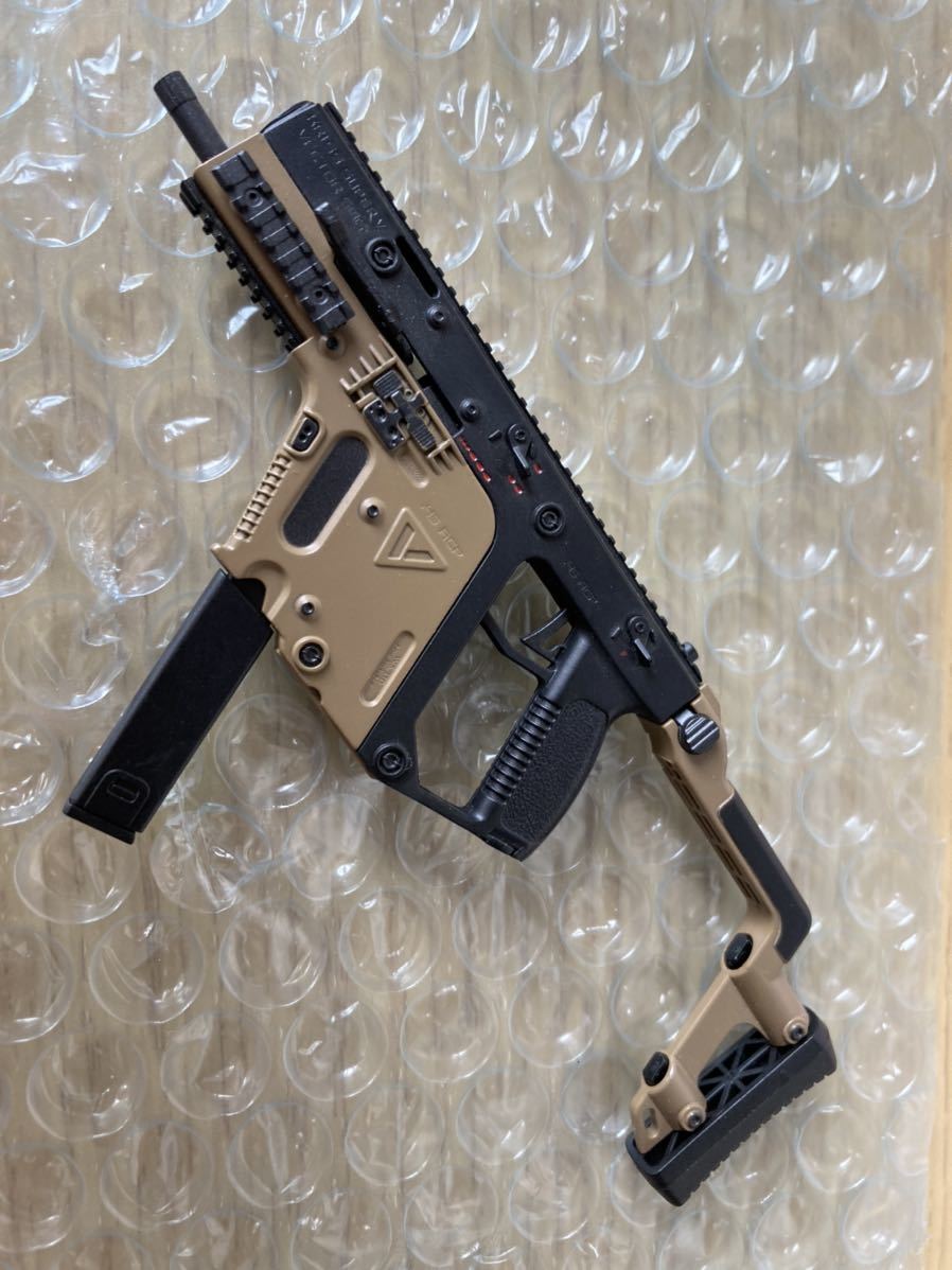 VTS TOYS KRISS VECTOR ルーズ品 (1/6 装備 damtoys) (武器、個人装備