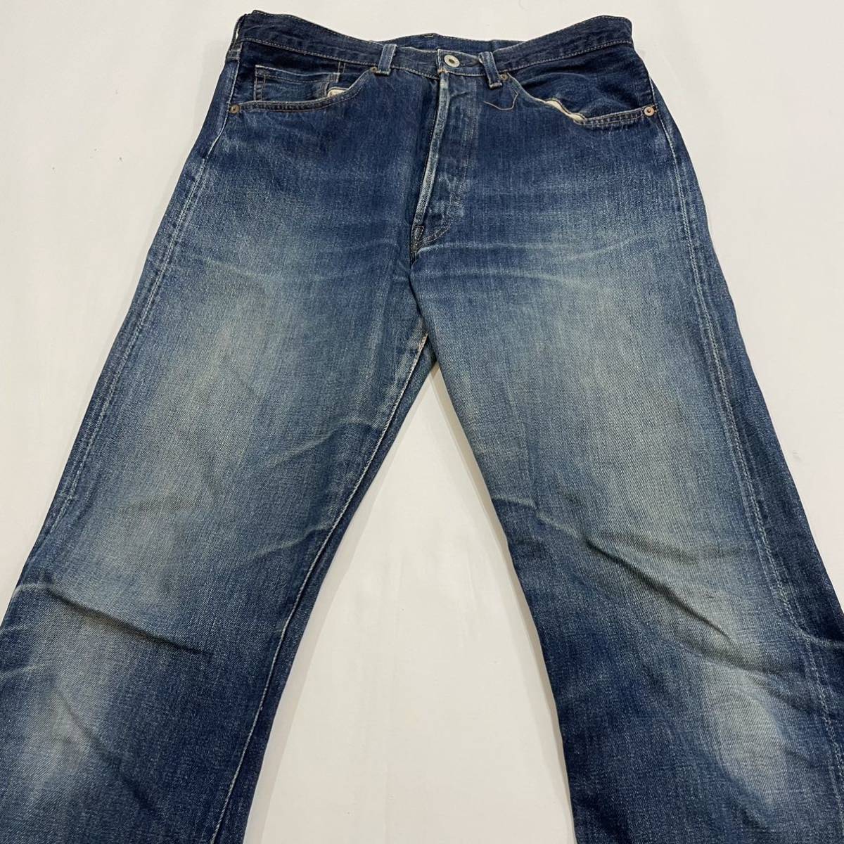 LVC Levi
