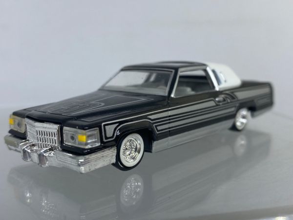 Revell レベル 1/64 LOWRIDER 1981 81 CADILLAC COUPE DeVille