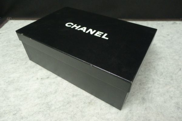 Q463 CHANEL シャネルロゴ入り 靴箱 化粧箱 空箱 ブランドマット