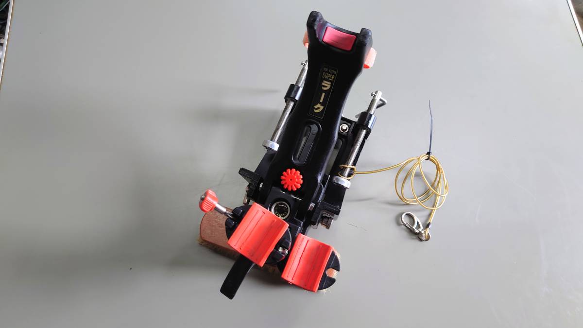 第一精工 スーパーラーク / 竿受け 第一精工 ラーク 船 中古品
