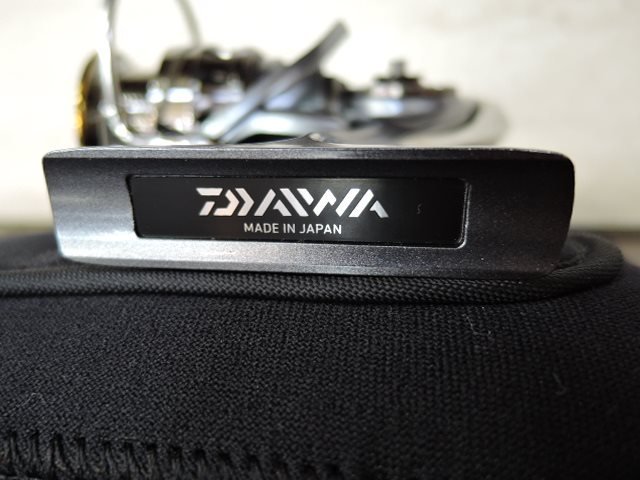釣り 傷有 ダイワ DAIWA 12 ルビアス LUVIAS 2510 PE-H