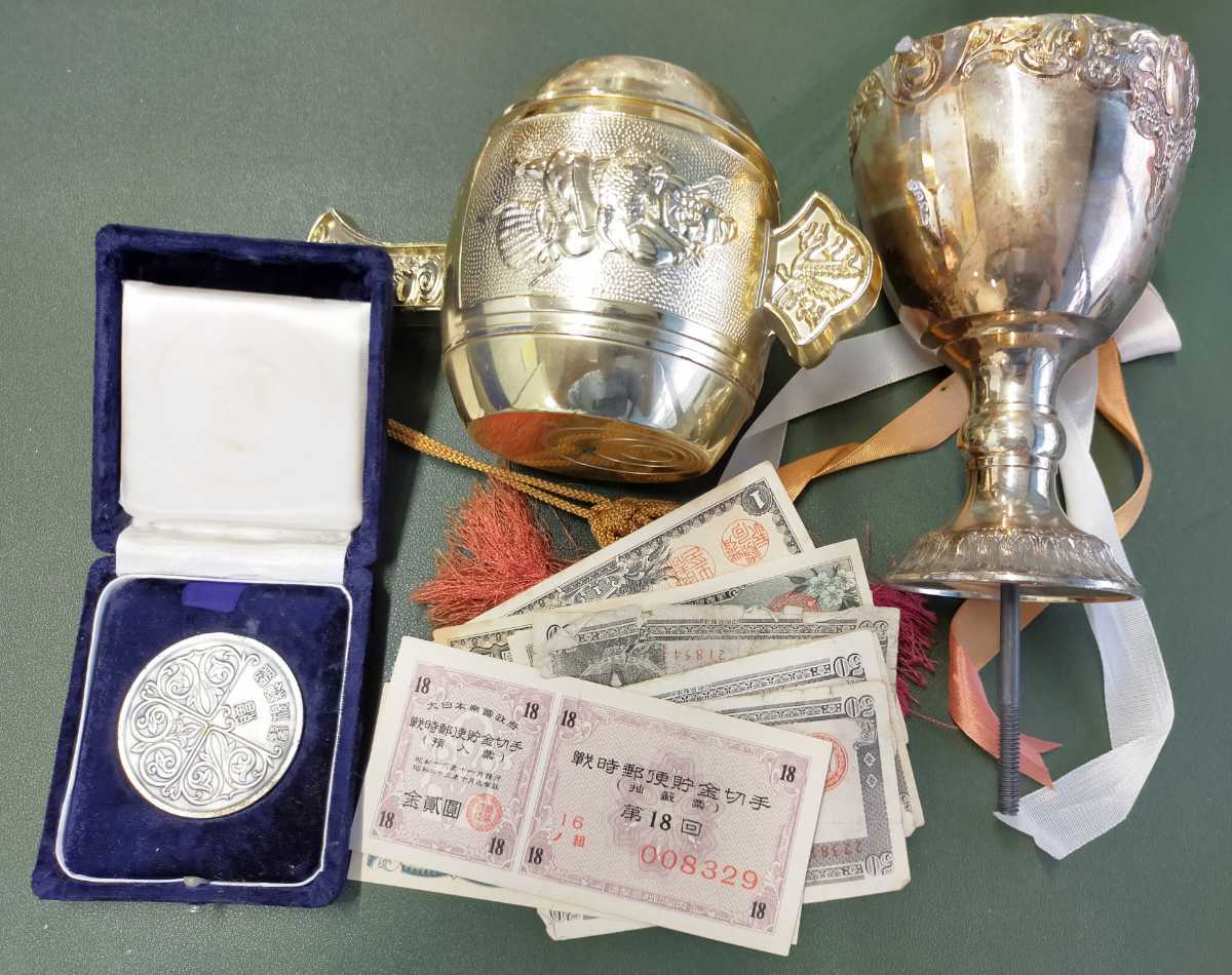 ネックレス 遺品整理品 時計 アクセサリー ブローチ 002 イヤリング 