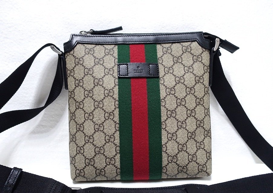 美品 GUCCI グッチ GGスプリーム クロスボディバッグ 471454 シェリーライン GG柄 ウェブ 斜め掛け ショルダーバッグ PVC×レザー 男女兼用