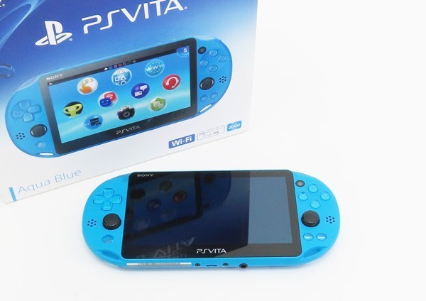 美品】PS Vita PCH-2000 アクアブルーメモリーカード16GB付き 極美品