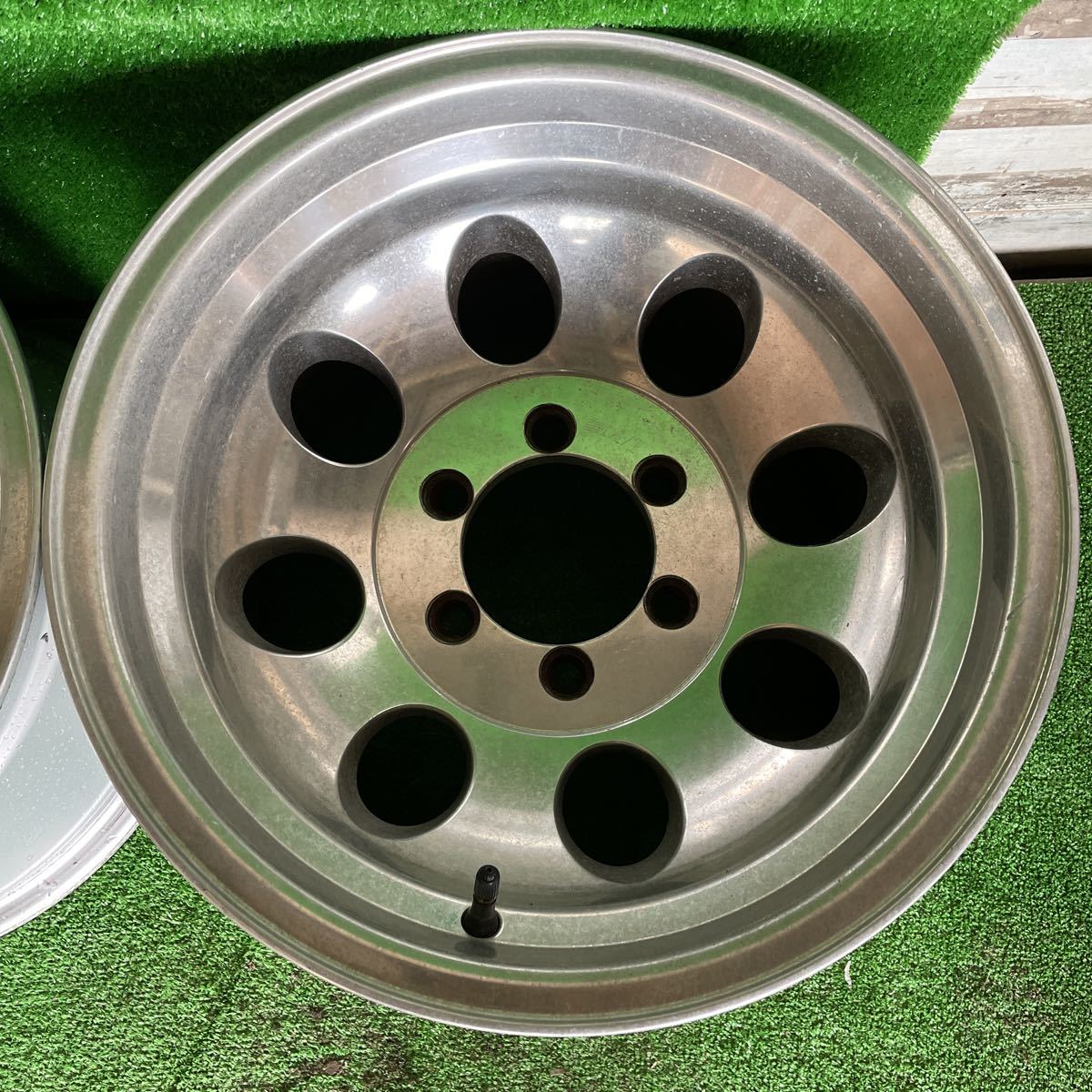 245】ミッキートンプソン 16インチ 10J -25.4 6穴 139.7 2本 中古 