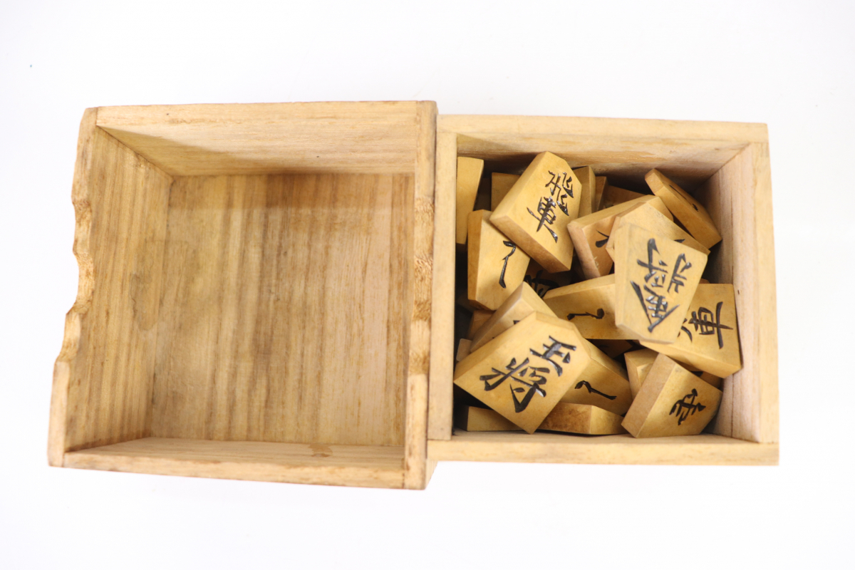 ト葛】 天一作 将棋駒 寿 特選 将棋盤 木製 将棋セット ボードゲーム