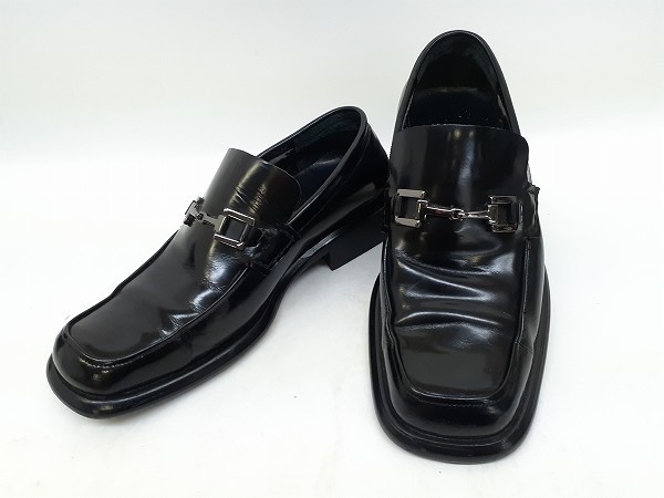 お買い得 C231-N26-239 GUCCI グッチ ビットローファー 革靴 ビジネスシューズ 黒 ブラック サイズ 39E 24.5cm相当 メンズ 現状品③(男性用)｜売買されたオークション情報、yahooの商品情報をアーカイブ公開 - 靴