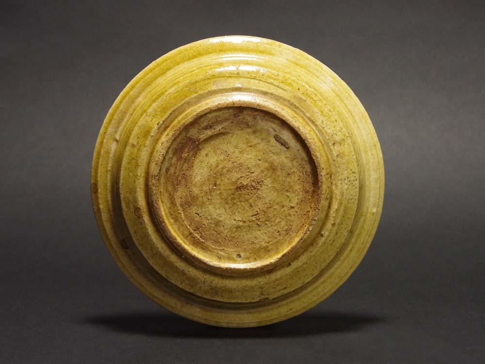 黄瀬戸大根文輪花鉦鉢四方桟誂箱付古陶美濃