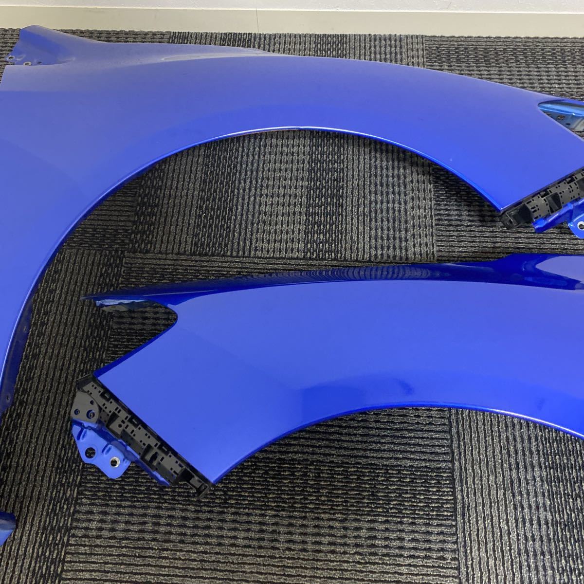 中古 スバル VM4 レヴォーグ 純正 レヴォーグ 純正 フェンダー 左右 