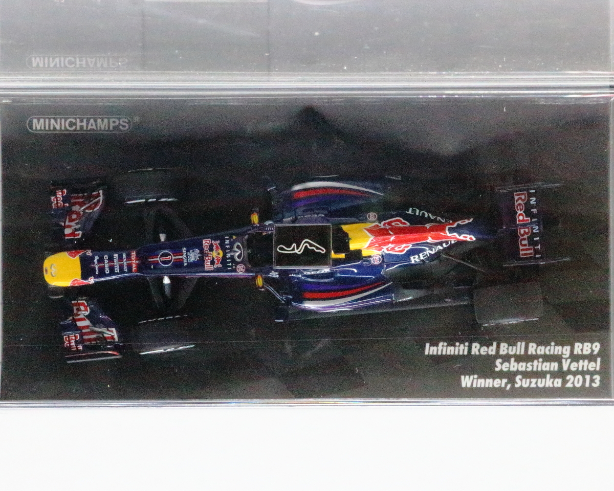 レア品ミニチャンプス 1⁄43 S.ベッテル RB9 レッドブル 鈴鹿LG レア