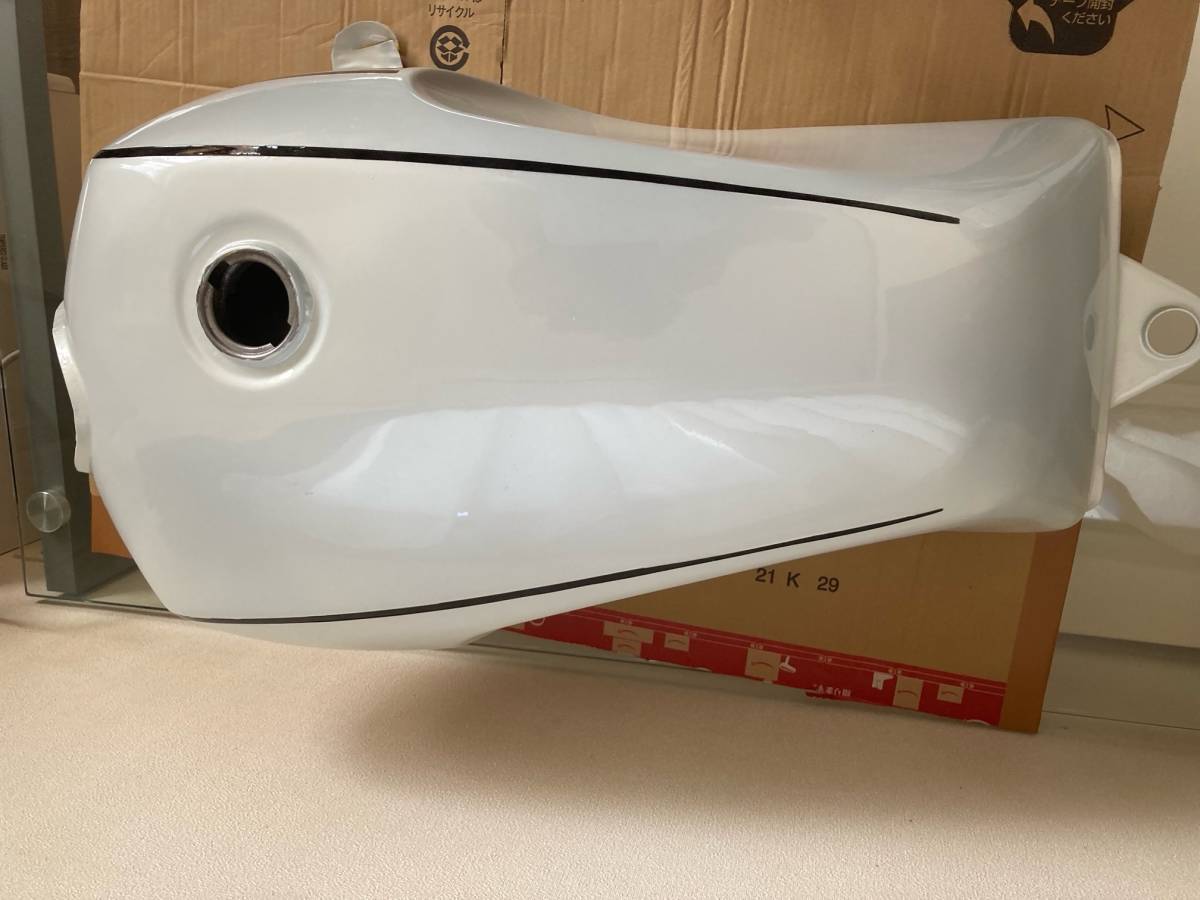 YAMAHA タンク RZ純正 RZ250 初期型 純正タンク 当時物 RZの名を RZ250
