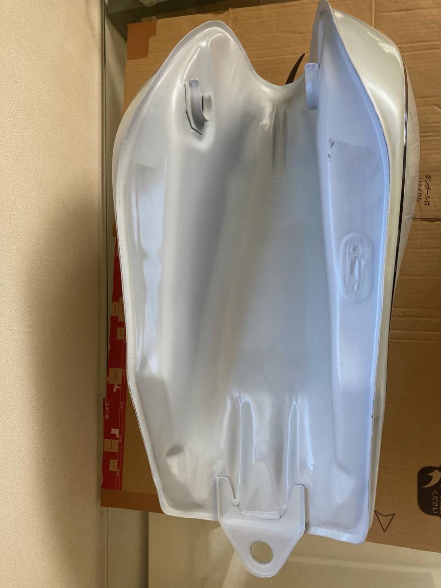 YAMAHA タンク RZ純正 RZ250 初期型 純正タンク 当時物 RZの名を RZ250