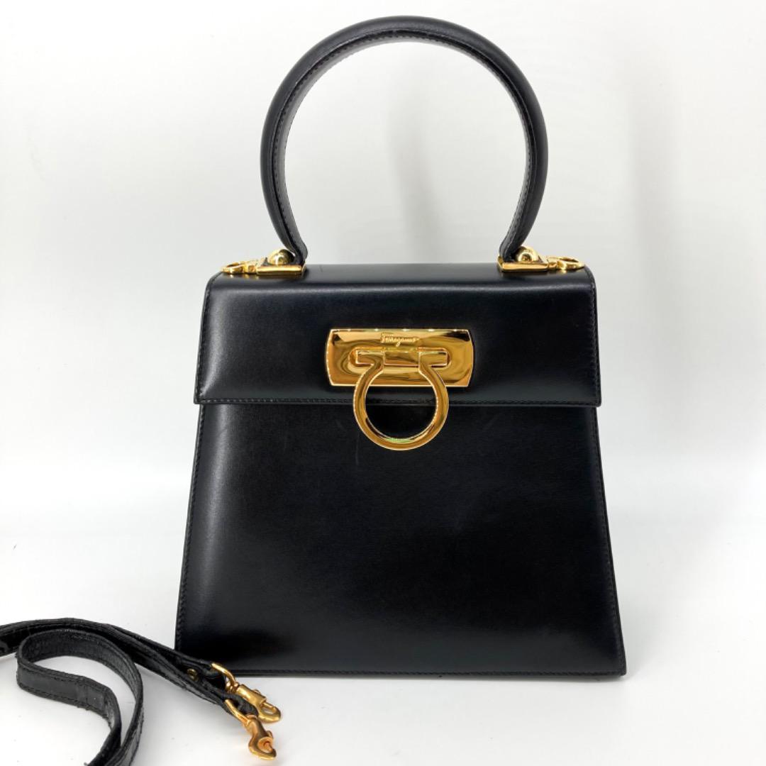1円~◇極美品◇Salvatore Ferragamo フェラガモ ガンチーニ金具 1円~◇極美品◇Salvatore Ferragamo フェラガモ ガンチーニ金具