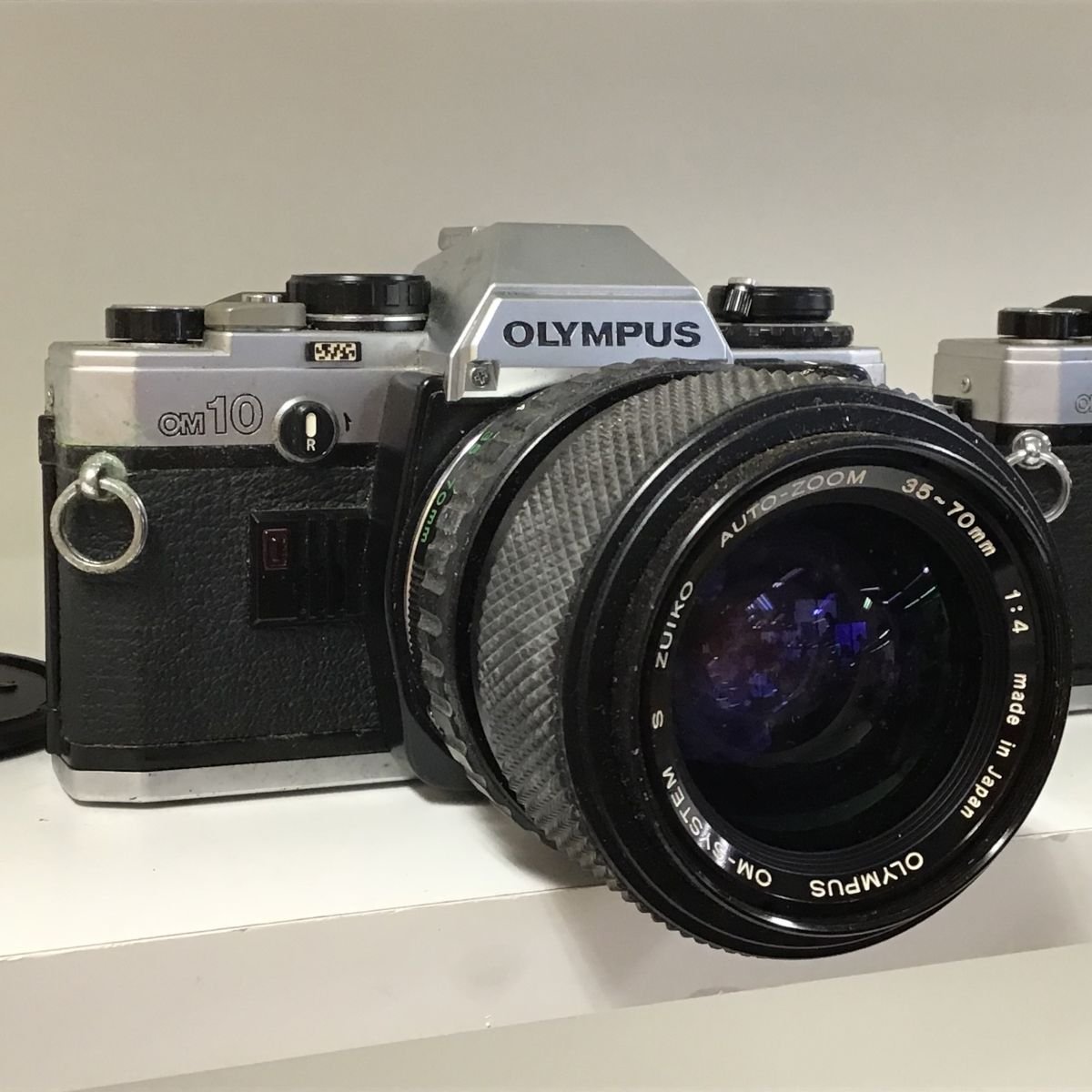Olympus OM-2 OM-20 OM-30 + 28mm 2.8 ， 50mm 1.4 他 一眼レフ 7点セット まとめ ●ジャンク品 [4586TMC]