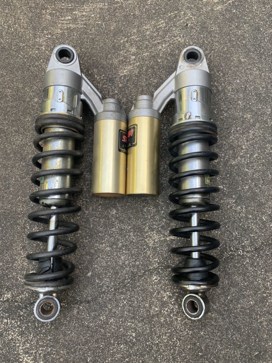 SHOWA リアサスペンション ショウワ MY9-691 MY9-762 検）CB400SF