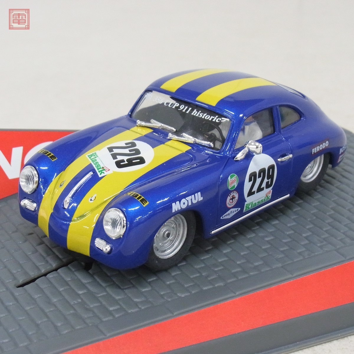 ニンコ 1/32 ポルシェ 356 クーペ #229 スロットカー NINCO PORSCHE