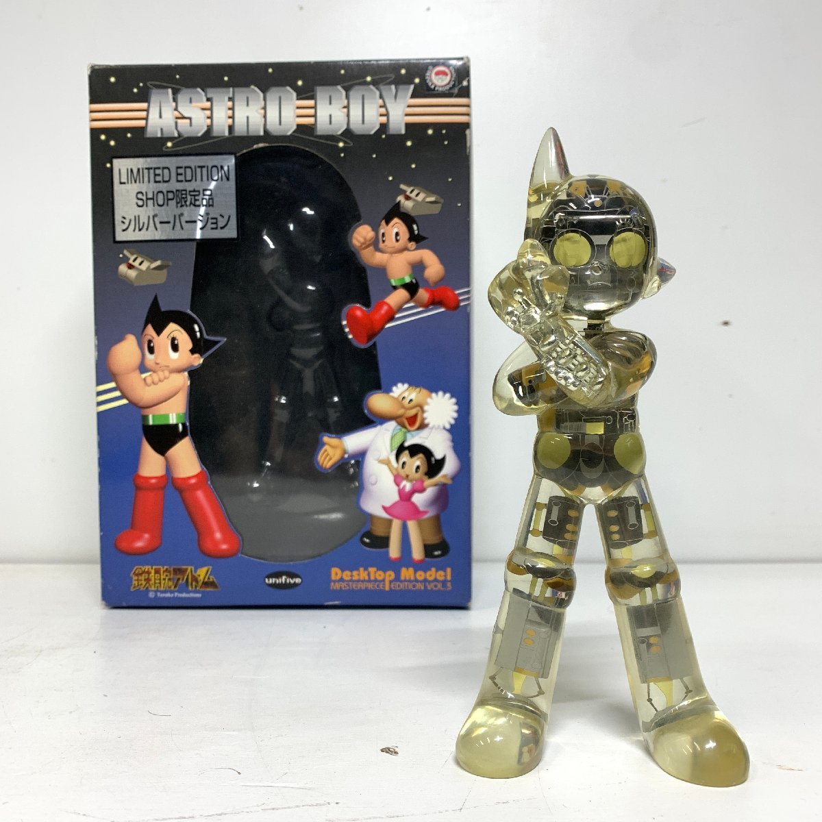 新作入荷，大人気 ユニファイブ 鉄腕アトム＜LIMITED EDITION SHOP限定品 シルバーバージョン＞DeskTop Model MASTER PIECE EDITION VOL.3 フィギュア(鉄腕アトム)｜売買されたオークション情報、yahooの商品情報をアーカイブ公 鉄腕アトム