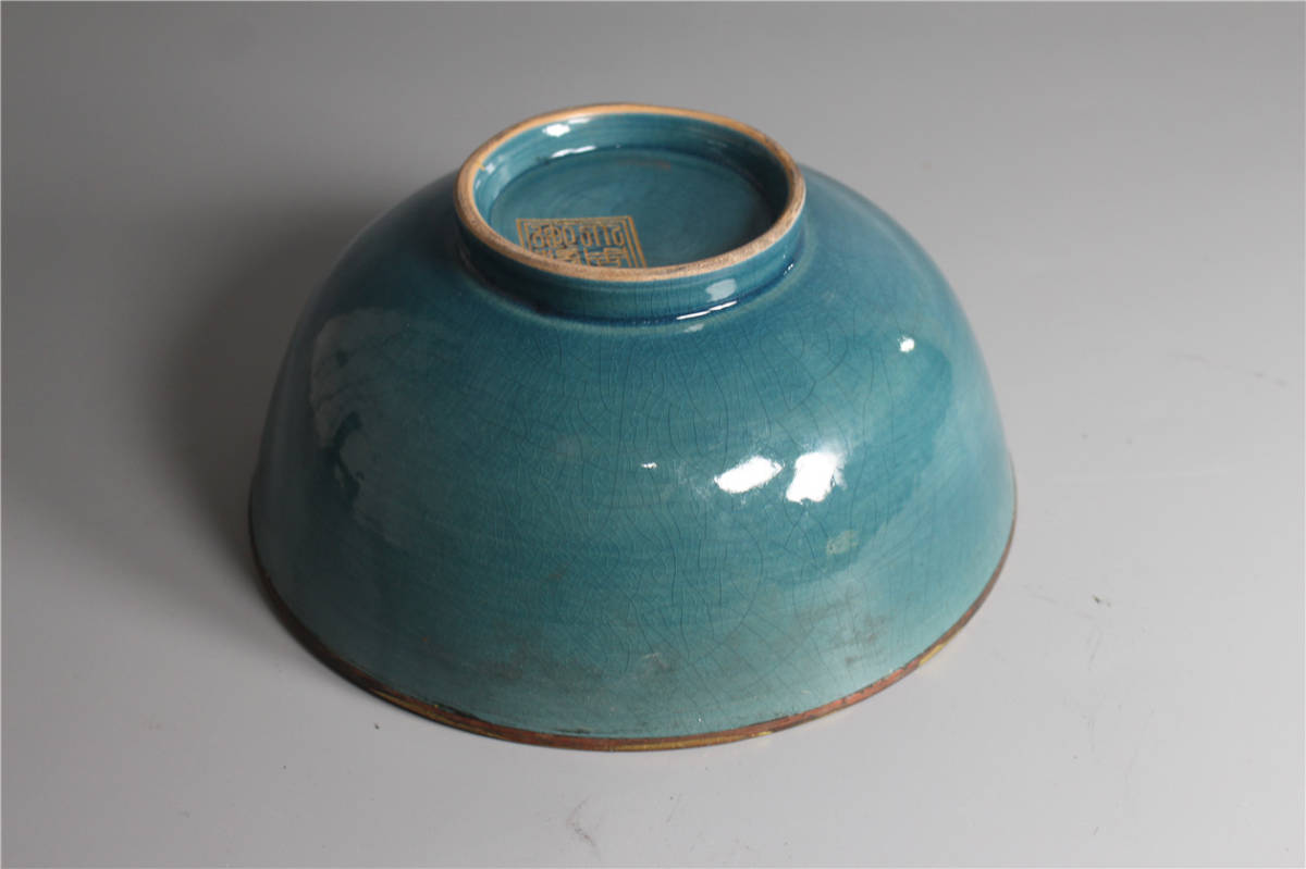No.8宋時代 官窯 六角盤 「 官」在銘、骨董品 文宝庫C Y蔵品。 宋代 後周 柴窯 描金刻字 天青 白地 包辺碗 CY-066 宋代