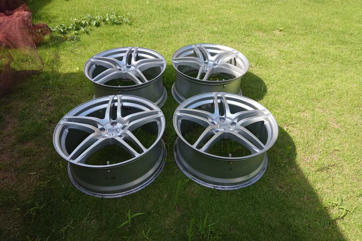AVS +45 | 19インチ MODEL T5 PCD114.3 5x114.3 Cars Japanese for WHEEL