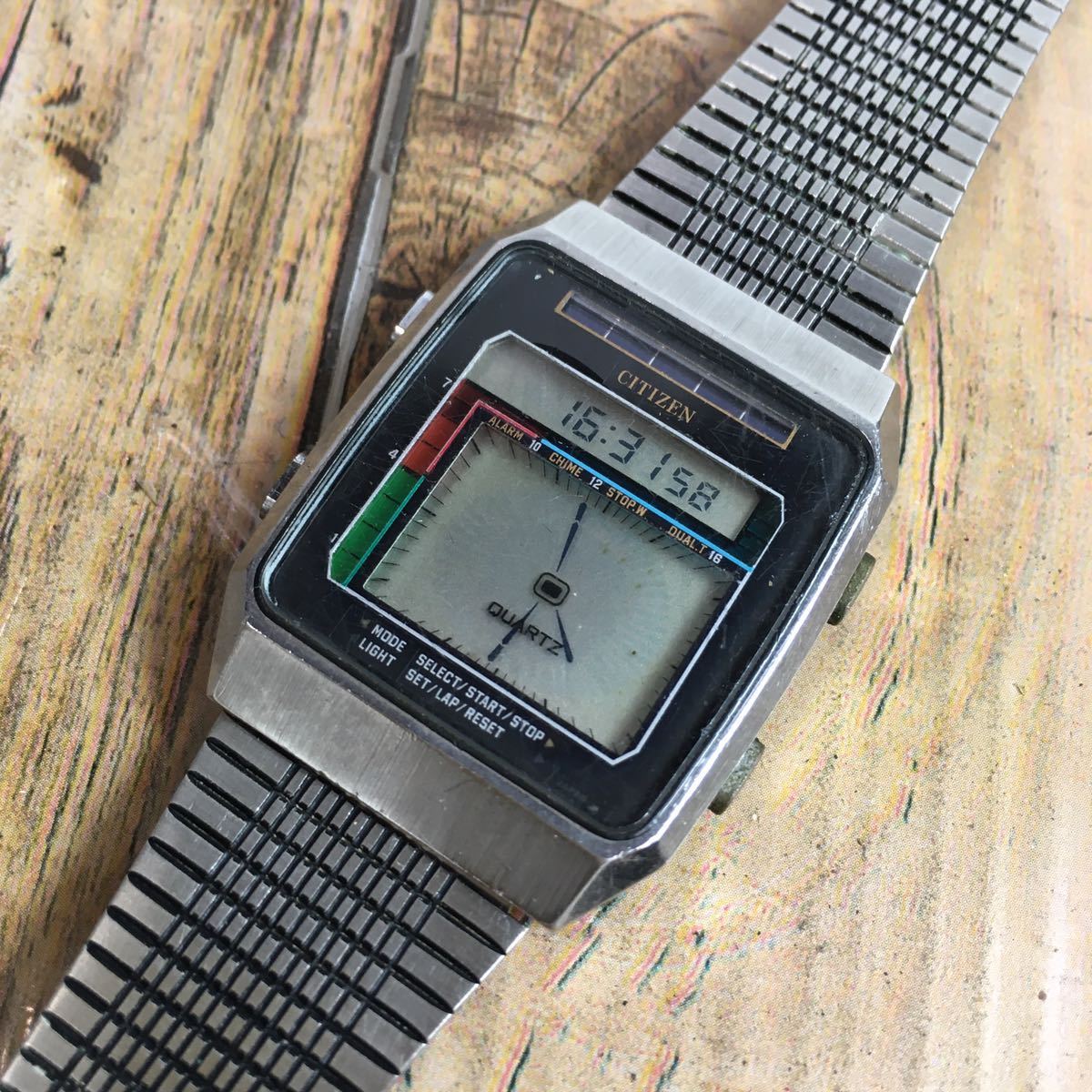 激レア 動品 9610-084233 Y シチズン デジアナ ソーラーセンサー