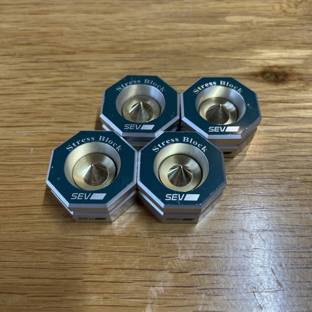 SEV ストレスブロック Stress Block 4個セット セブ 新品 自動車用 