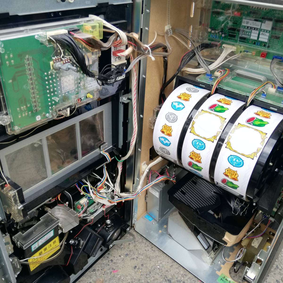 パチスロ 実機 三共 アクエリオン EVOL エボル コイン不要 スロット