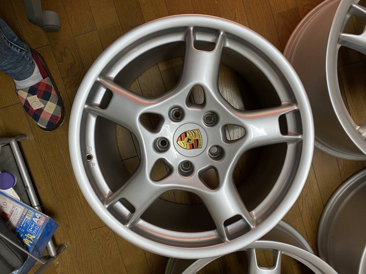 送料無料 美品】ポルシェ911タイプ997 カレラS前期モデル用純正 