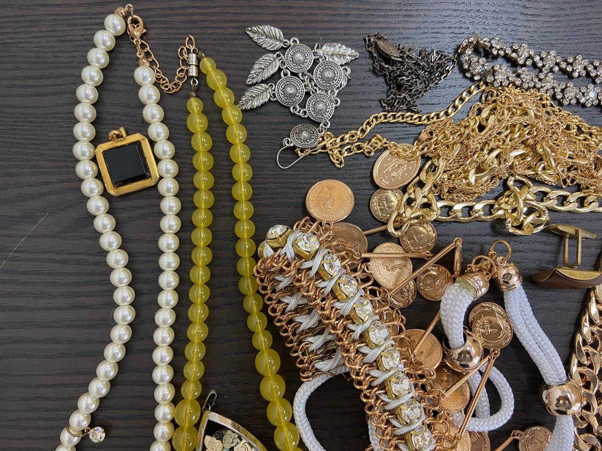 ジャンク アクセサリー 約1.1kg 大量 おまとめセット】ネックレス