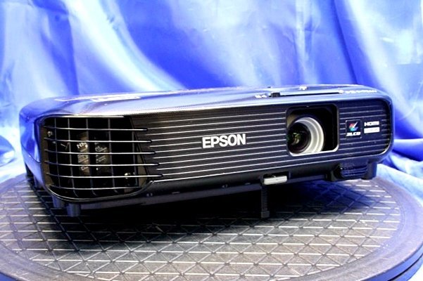 液晶プロジェクター EPSON&frasl;エプソン ◇明るさ 3000lm&frasl;2162ｈ・0ｈ◇ ☆EB EPSON ☆輝度3000lm⁄463h・0h☆ エプソン EB-435W EPSON(エプソン)のプロジェクタ 比較 ☆輝度3000lm&frasl;112h・0h☆ ◇輝度3000lm&frasl;535h・0h◇ 最大輝度:3000ルーメン 2026年