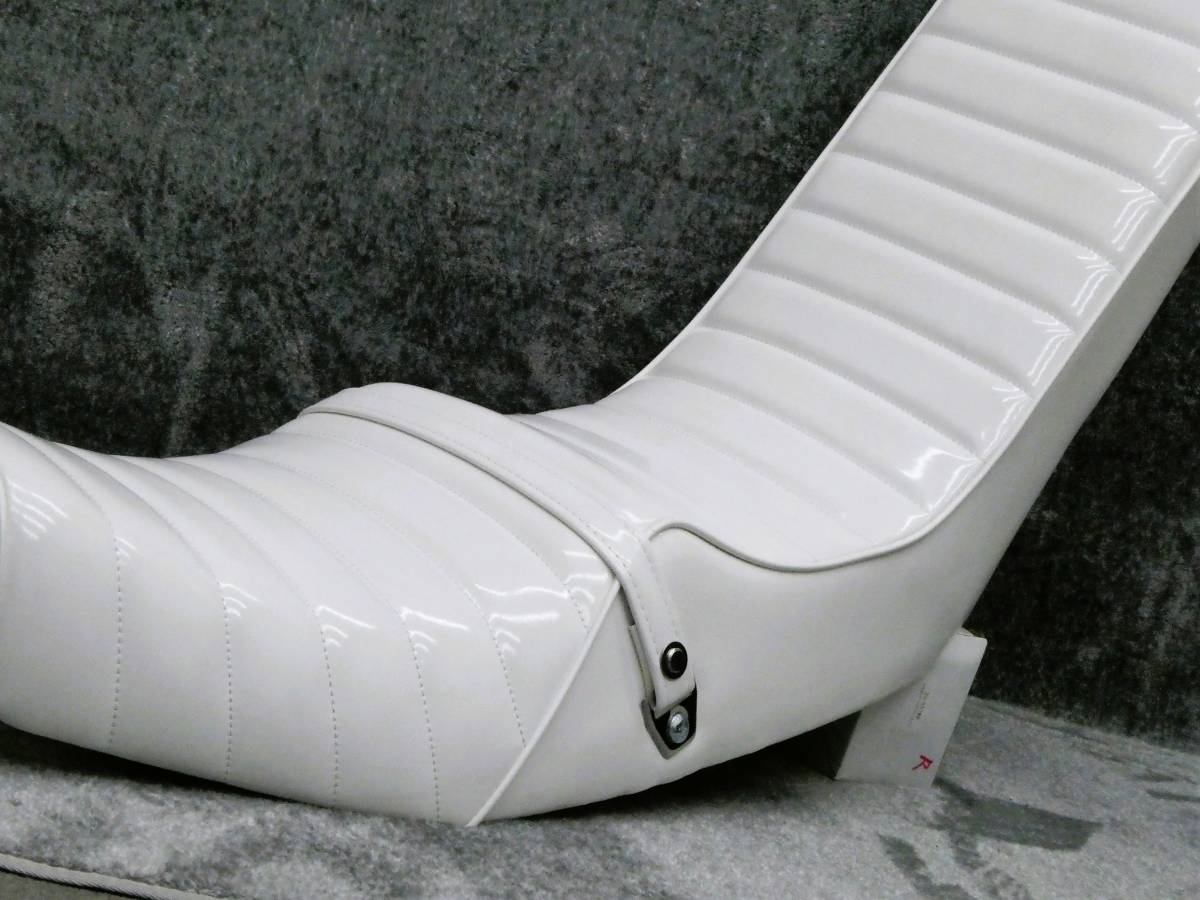 ホーク 白エナ 60cm 三段シート/角タンク ホワイト 補強入り