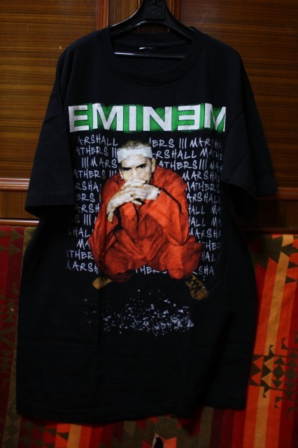 【大得価，人気】 シングルステッチ EMINEM エミネム HIP HOP Tシャツ スヌープ ドッグ 2pac ウータンクラウン レッチリ 90s ビンテージ 好きにも(Tシャツ)｜売買されたオークション情報、yahooの商品情報をアーカイ Tシャツ