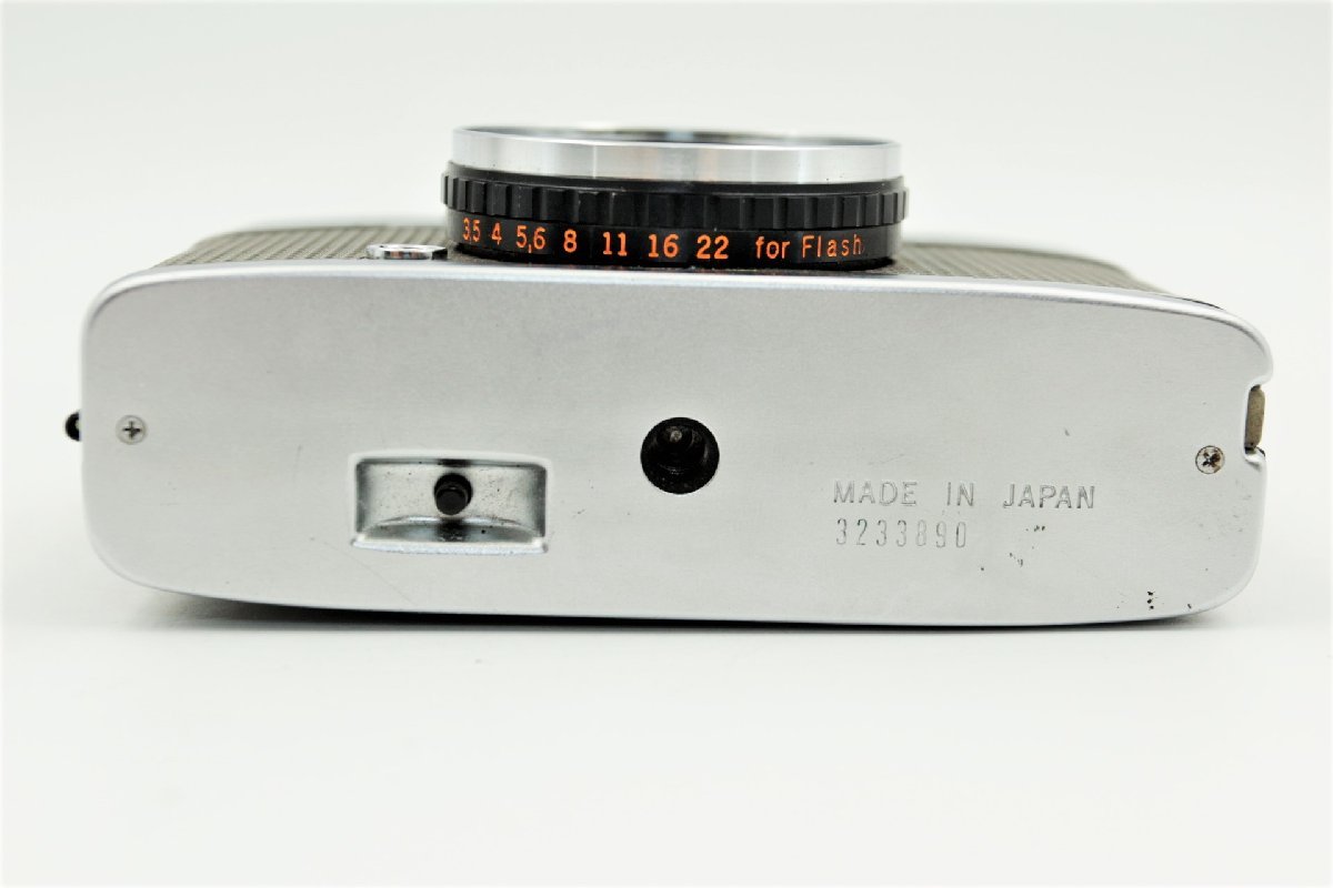 オリンパス PEN EE-2 フィルムカメラ | ビンテージ 35mm コンパクト