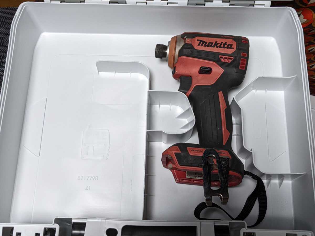 高品質，100%新品 makita マキタ 動作保証 ゼロブレ TD171DRGX レッド 
