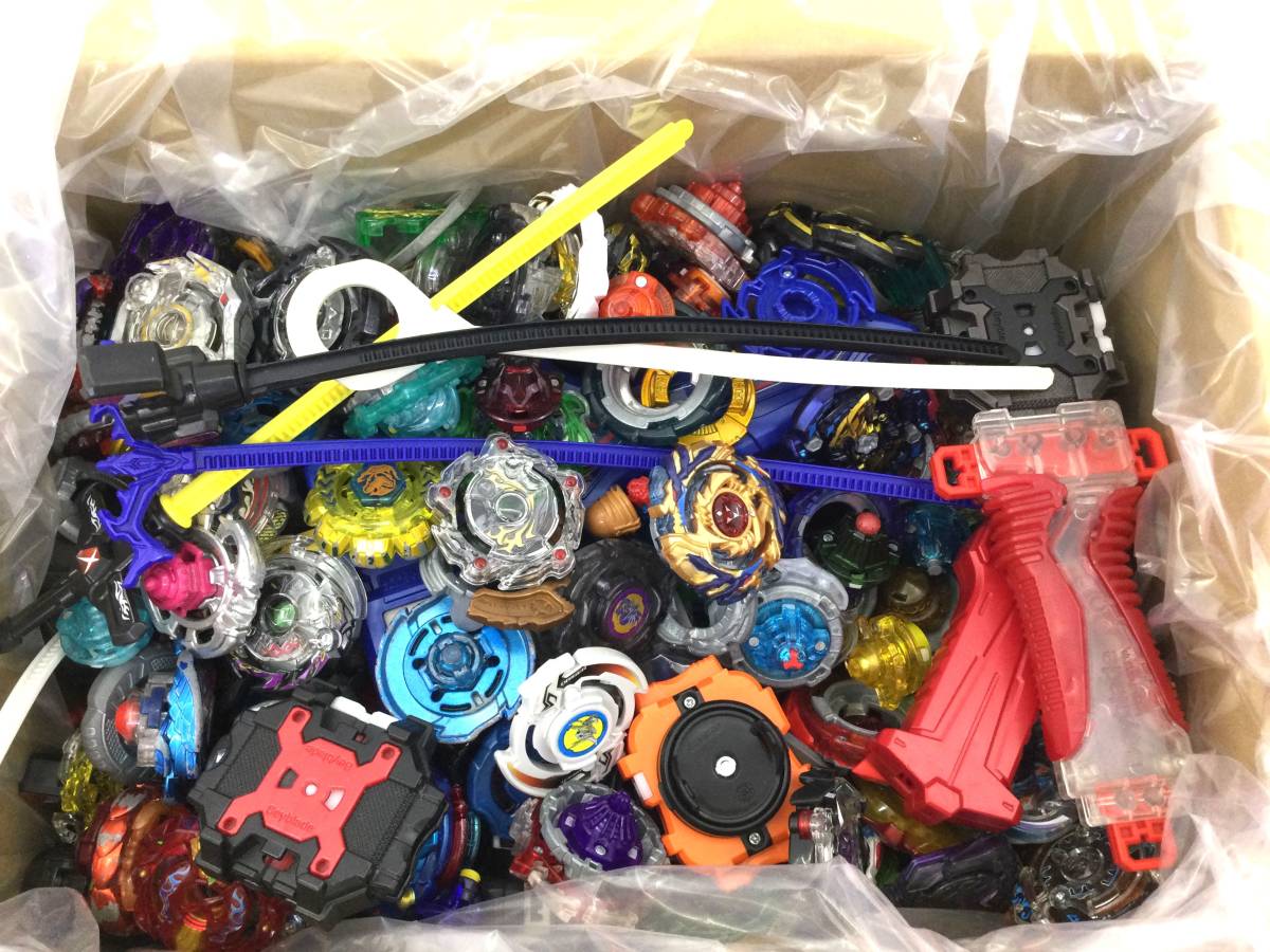 ☆【ジャンク品/80】ベイブレード パーツ類 色々大量まとめ売り 6