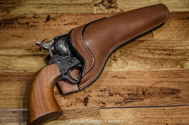 コ*ウ様 コルトガバメント ガスガン 木製グリップ ホルスター WA コルト 木製 M1911A1 木製グリップ コルトガバメントM1911A1 完売WA