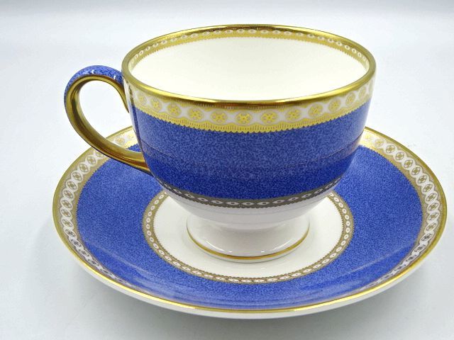 新作入荷，爆買い WEDGWOOD ウェッジウッド ユーランダー パウダーブルー ティーカップ＆ソーサー リー 1客 長期保管品(ウェッジウッド)｜売買されたオークション情報、yahooの商品情報をアーカイブ公開 - オー ウェッジウッド