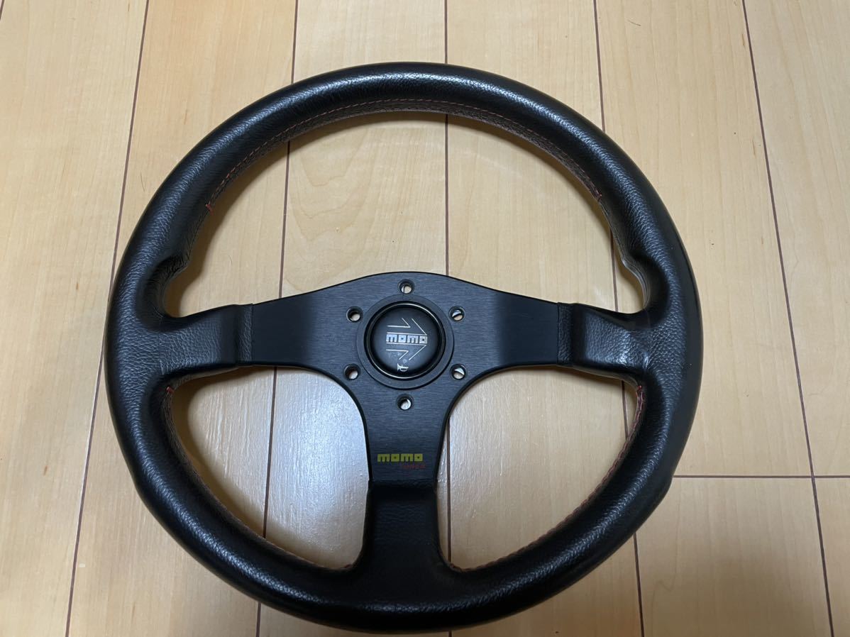 MOMO MOMOステアリング チューナー 32パイ 320mm ステアリング MOMO 32