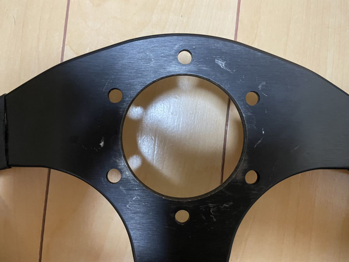 MOMO MOMOステアリング チューナー 32パイ 320mm ステアリング MOMO 32