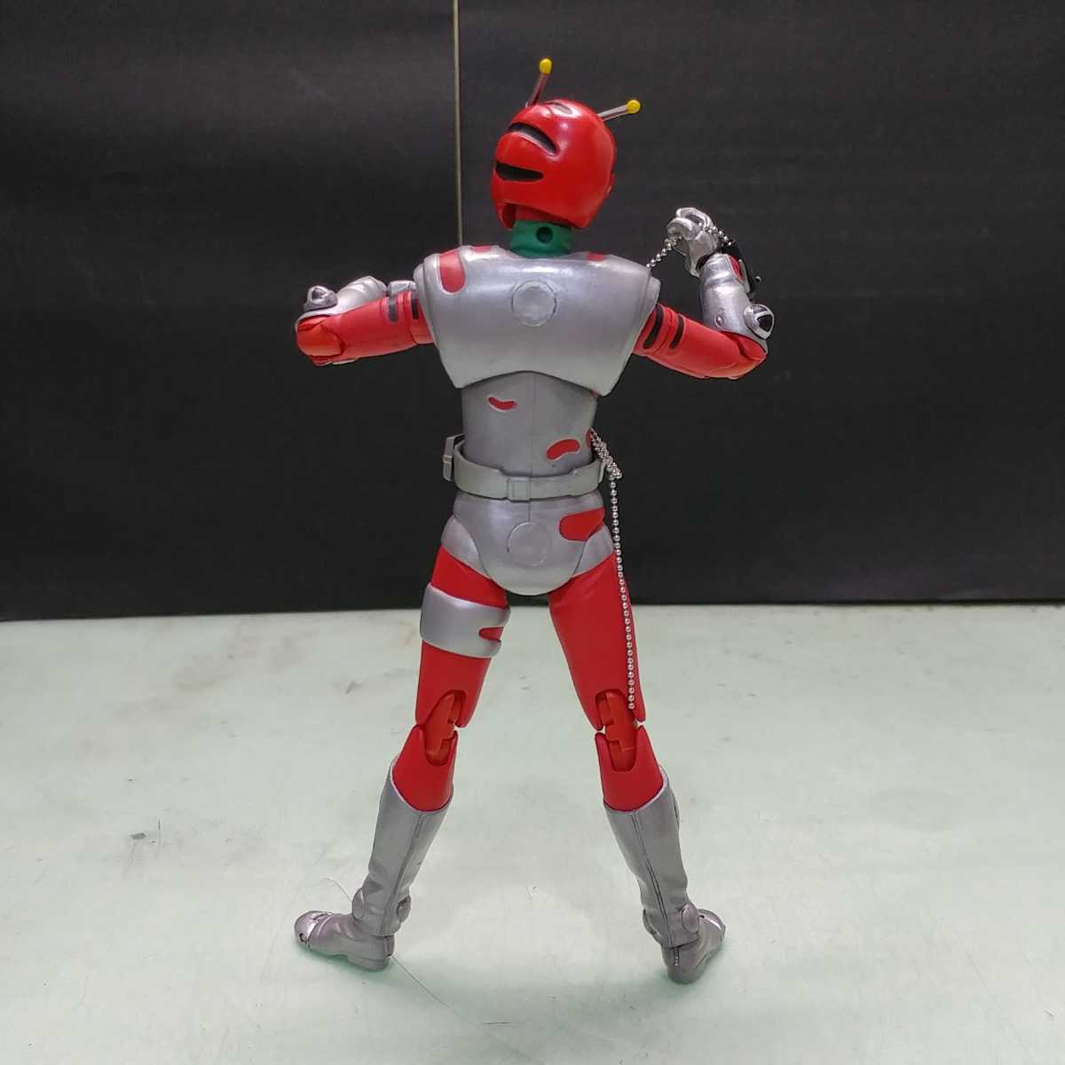 ちか Titikaka/チチカカ クロスベルトスニーカー 通販 - ディノス