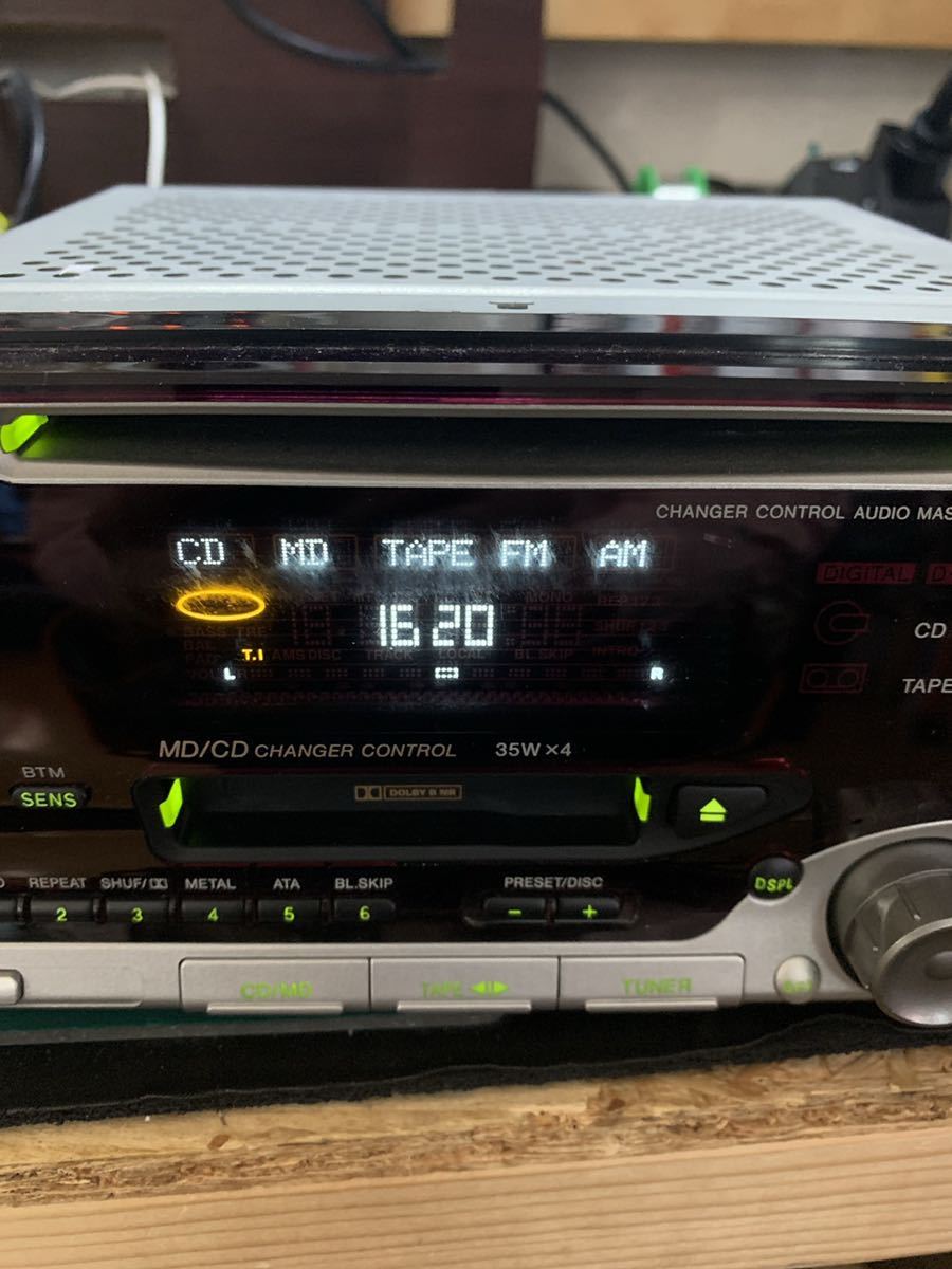 動作品 SONY カーオーディオ WX-C570 CD/カセット ソニー CD＆カセット